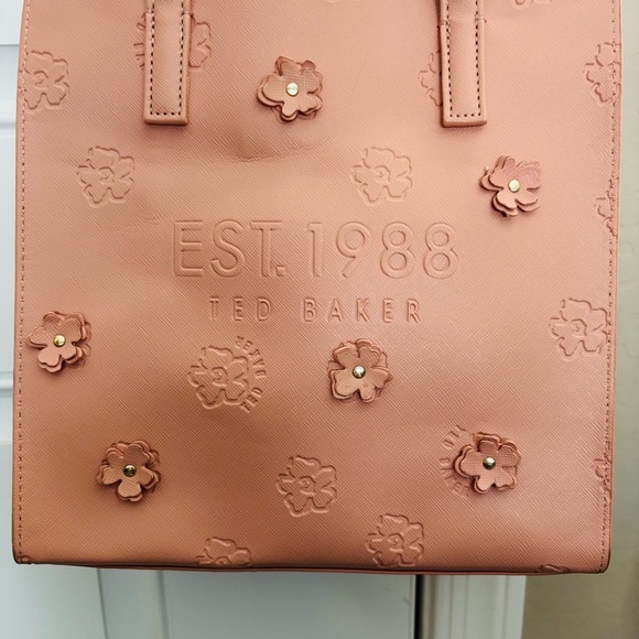 Ted Baker Blush Pink Floral Faux Leather Small Tote 10”x 9.75”x 4” - Picture 12 of 16